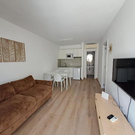 Homeforguest Apartamento 13 Con Terraza Y Piscina En Corralejo Exteriér fotografie