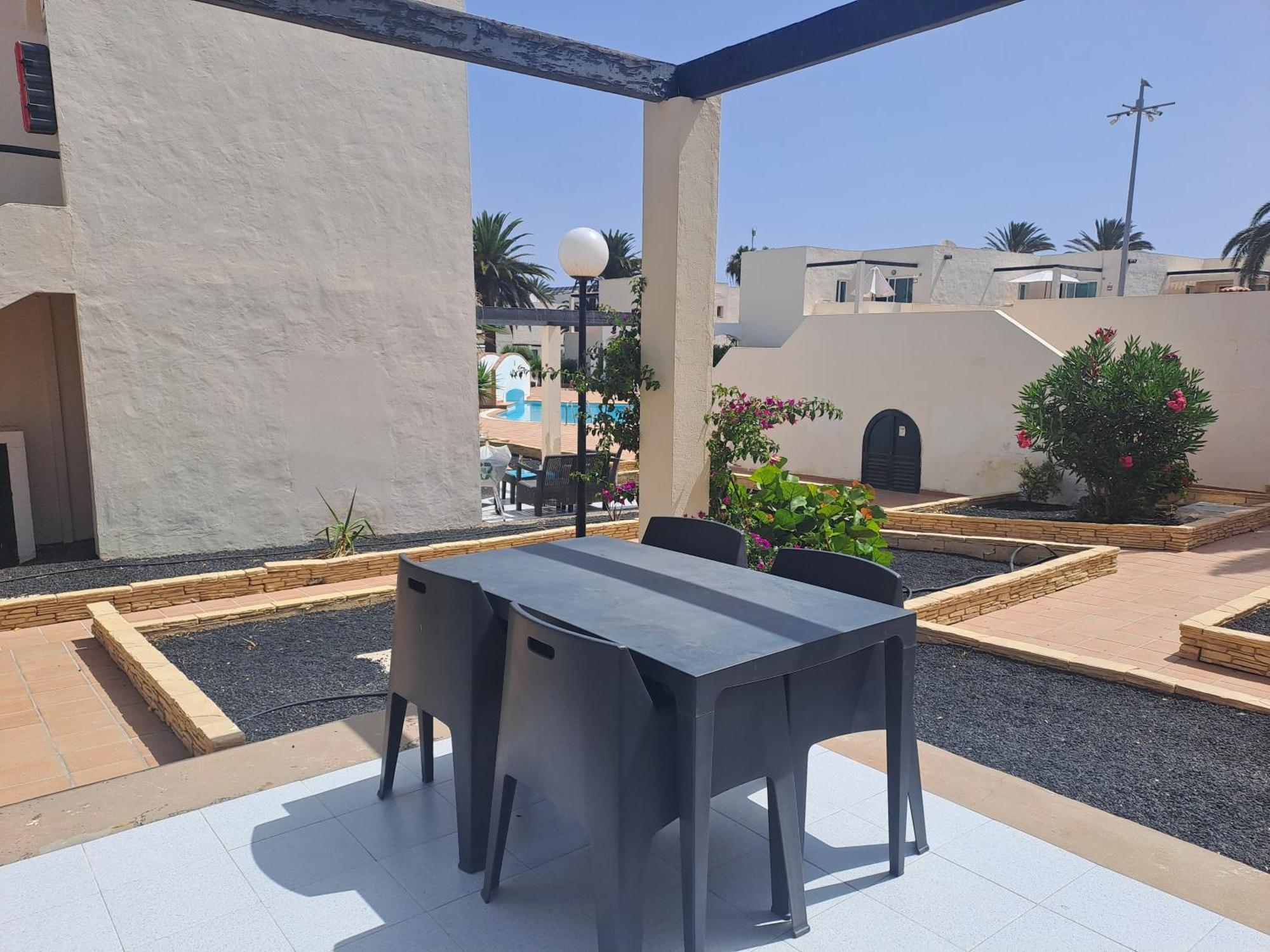 Homeforguest Apartamento 13 Con Terraza Y Piscina En Corralejo Exteriér fotografie